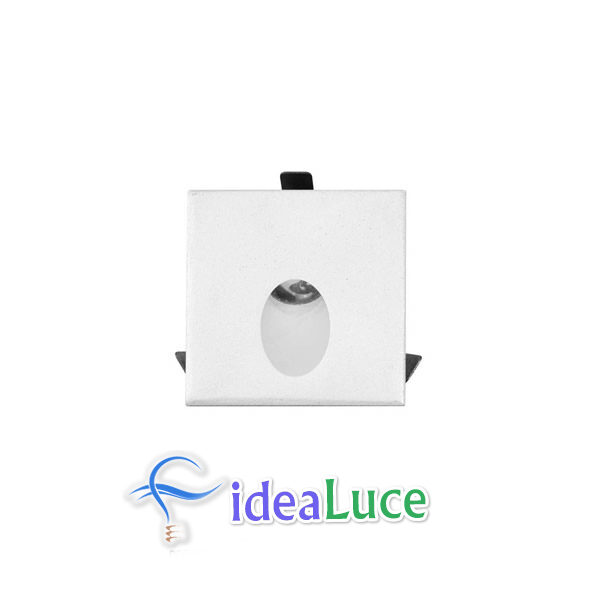Segnapasso da incasso Beneito Faure LUKY 2W IP54 Bianco alluminio 3.200K 3999